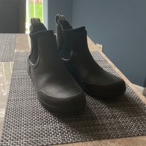 UGG rain boots